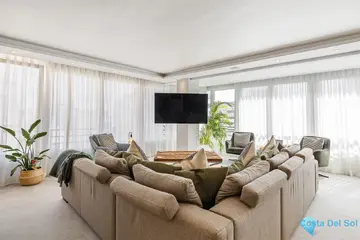 4 bedroom Apartment for Sale in Marbella-25943