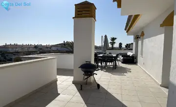 2 bedroom Apartment for Sale in Nueva Andalucía-233