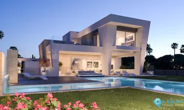 1165m2 Plot for Sale in The Golden Mile-26181