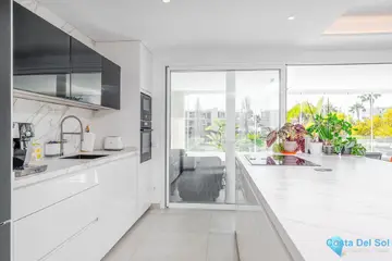 2 bedroom Apartment for Sale in Benalmadena Costa-26247