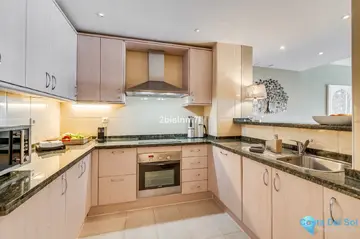 2 bedroom Apartment for Sale in Elviria-15197
