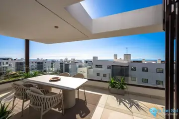 2 bedroom Apartment for Sale in Fuengirola-26271