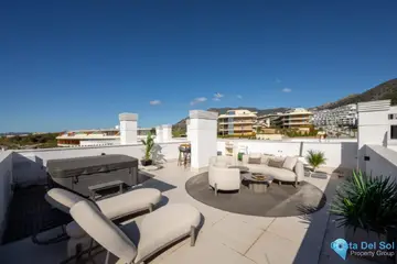 2 bedroom Apartment for Sale in Fuengirola-26289