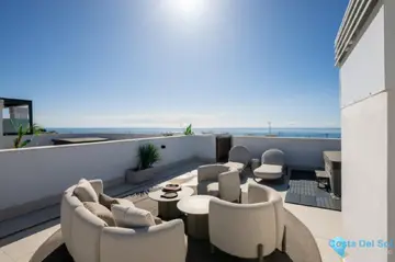 2 bedroom Apartment for Sale in Fuengirola-26286