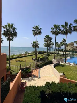3 bedroom Apartment for Sale in New Golden Mile-26314