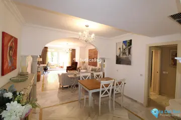 2 bedroom Apartment for Sale in Nueva Andalucía-15203