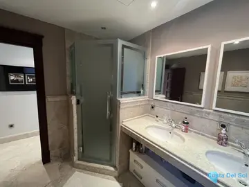 3 bedroom Apartment for Sale in Marbella-26420