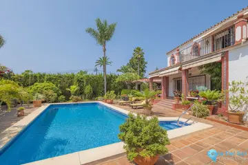 3 bedroom House for Sale in Marbella-26516