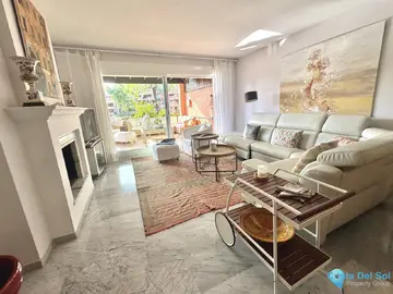 4 bedroom Apartment for Sale in Guadalmina Baja-26560