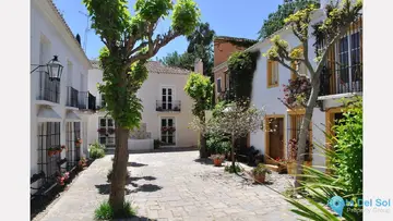 3 bedroom House for Sale in The Golden Mile