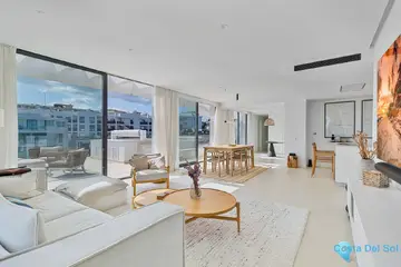 3 bedroom Apartment for Sale in Fuengirola-26775