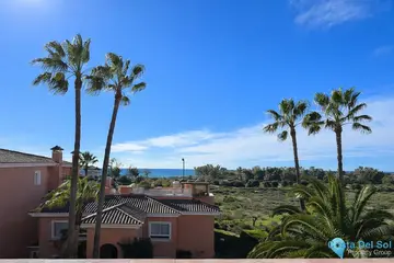2 bedroom Apartment for Sale in New Golden Mile