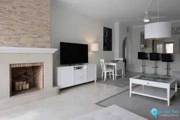 2 bedroom Apartment for Sale in New Golden Mile-100949