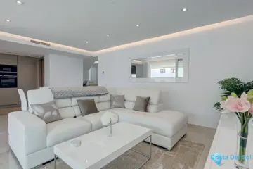 3 bedroom Apartment for Sale in Nueva Andalucía-27023