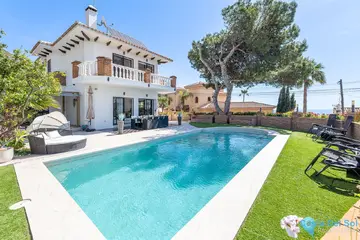 4 bedroom House for Sale in Benalmadena-27110