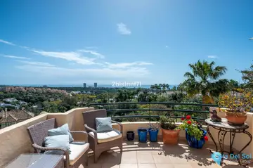 3 bedroom Apartment for Sale in Elviria