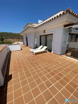 2 bedroom Apartment for Sale in La Alcaidesa