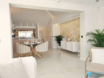 3 bedroom House for Sale in Estepona-27183