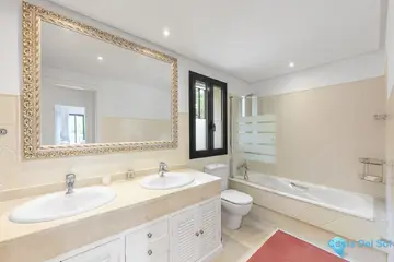 4 bedroom House for Sale in Sotogrande Alto-27215