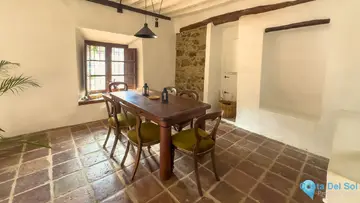 8 bedroom House for Sale in Montes de Málaga-27381