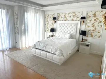 4 bedroom House for Sale in Alhaurín de la Torre-27393