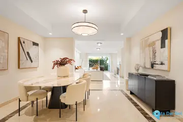 3 bedroom Apartment for Sale in Sierra Blanca-27397