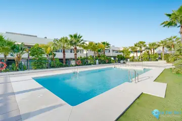 4 bedroom House for Sale in La Cala de Mijas-27416