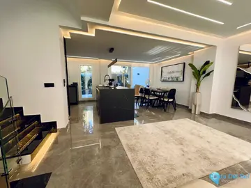 3 bedroom House for Sale in Marbella-27473