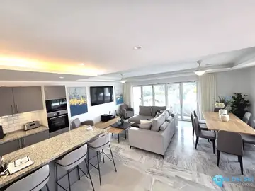 4 bedroom House for Sale in Artola-27500