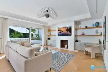 4 bedroom House for Sale in Marbella-27518