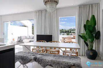 3 bedroom Apartment for Sale in La Quinta-27558