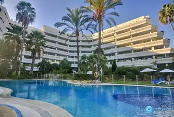 2 bedroom Apartment for Sale in Marbella