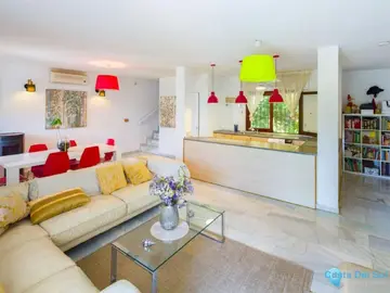 4 bedroom House for Sale in El Rosario-27749