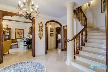 6 bedroom House for Sale in Alhaurín el Grande-27846