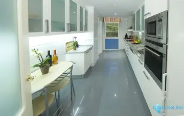 2 bedroom Apartment for Sale in Nueva Andalucía-28046