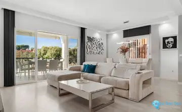 6 bedroom House for Sale in Marbella-28069