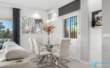 6 bedroom House for Sale in Marbella-28070