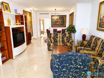 3 bedroom Apartment for Sale in Marbella-28124
