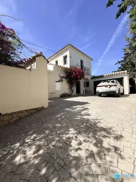 3 bedroom House for Sale in Bel Air