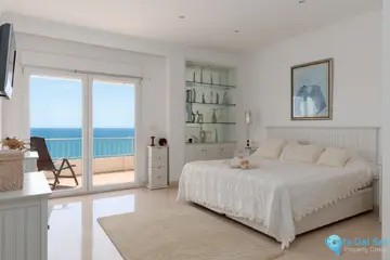 2 bedroom Apartment for Sale in Fuengirola-28152