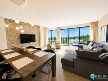 3 bedroom Apartment for Sale in La Quinta-28200