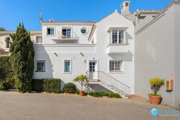 3 bedroom House for Sale in The Golden Mile