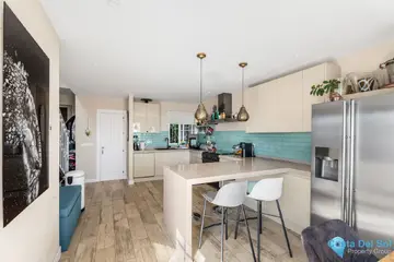 3 bedroom House for Sale in The Golden Mile-28497