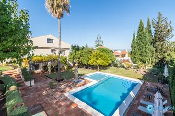 7 bedroom House for Sale in Alhaurín de la Torre