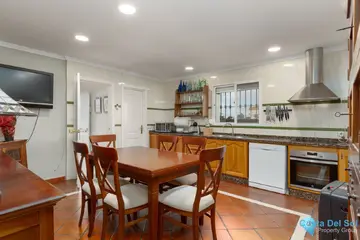 7 bedroom House for Sale in Alhaurín de la Torre-28640