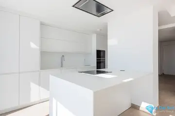 4 bedroom Apartment for Sale in Estepona-28649