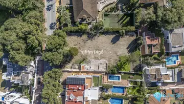 1356m2 Plot for Sale in Nueva Andalucía-28653