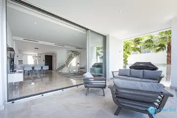 4 bedroom House for Sale in Río Real-28711