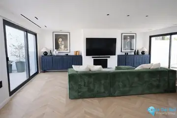 3 bedroom Apartment for Sale in Marbella-28870