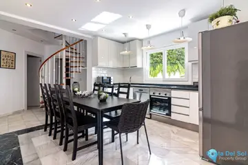5 bedroom House for Sale in Benalmadena Costa-28894